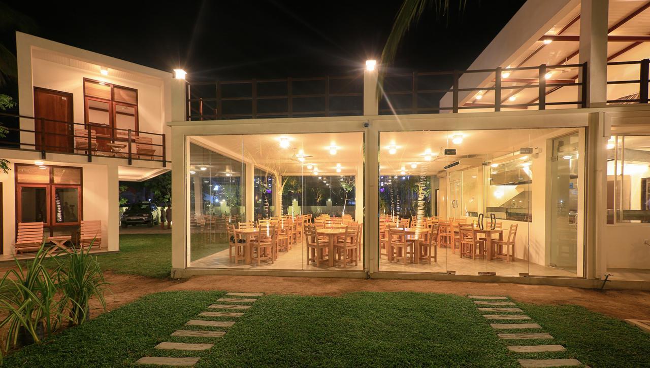 Arugambay Roccos Otel Arugam Bay Dış mekan fotoğraf
